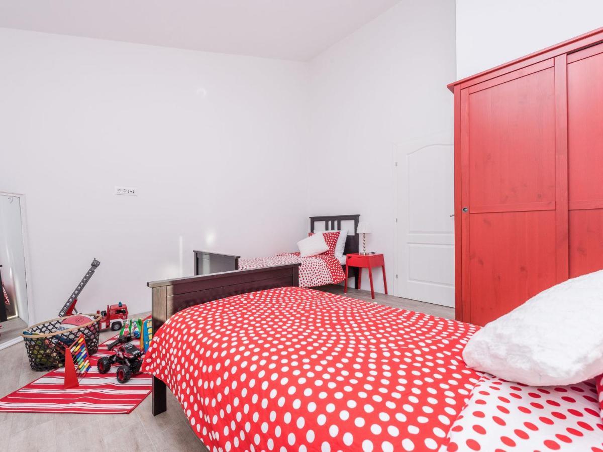 Holiday Home Velebit By Interhome โรวานิสกา ภายนอก รูปภาพ